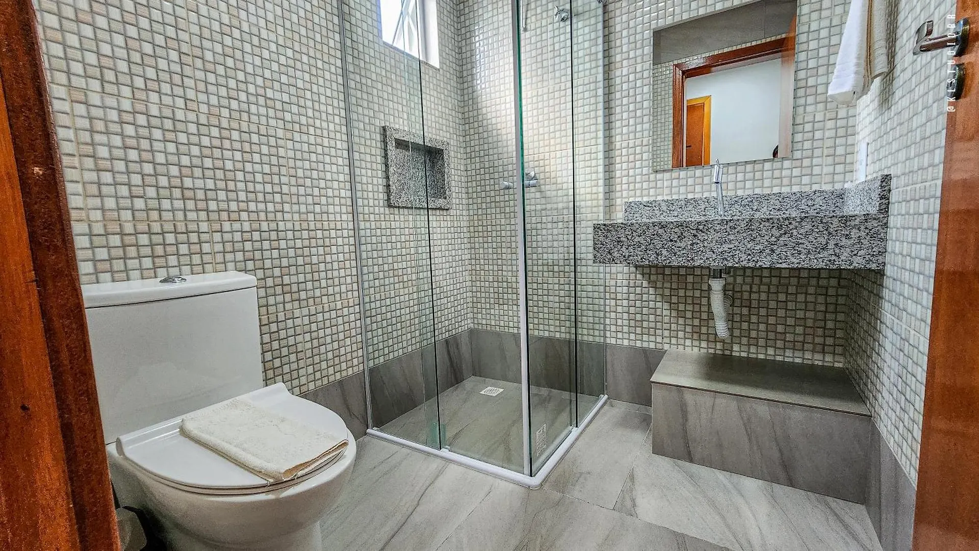 מלון דירות בומבינאס Apart Hotel Canto Grande